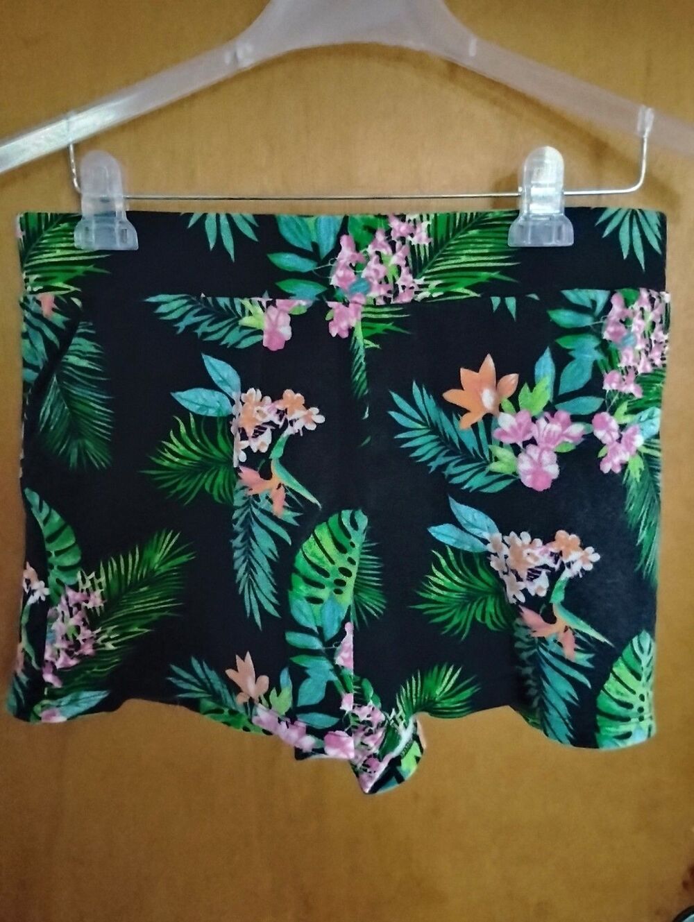 Belle By Kim Gravel Tropical Floral Resort Vacation Print Shorts Size Medium